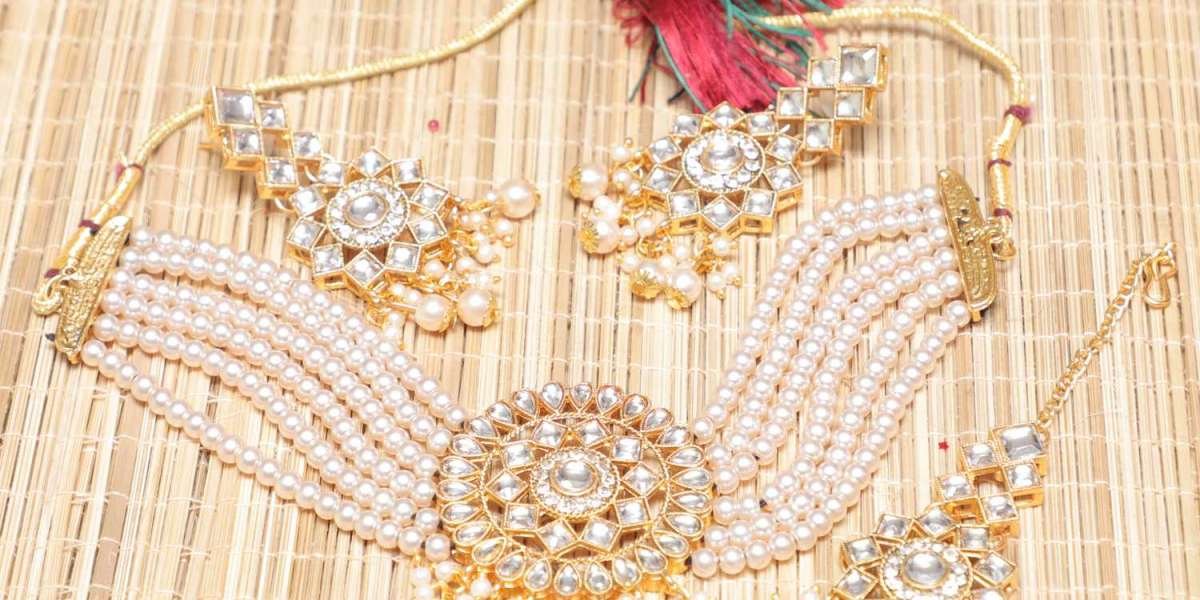 Perfect Jewellery Gifts for Your Spouse That Never Ever Goes Out