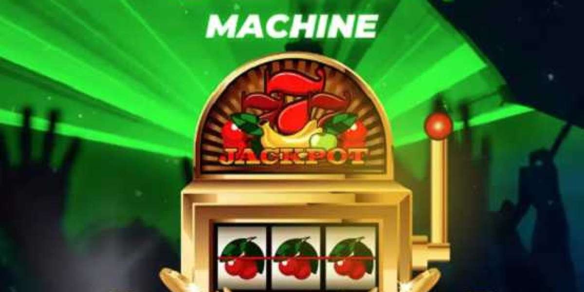 Online casino using gcash to play a slot machine.