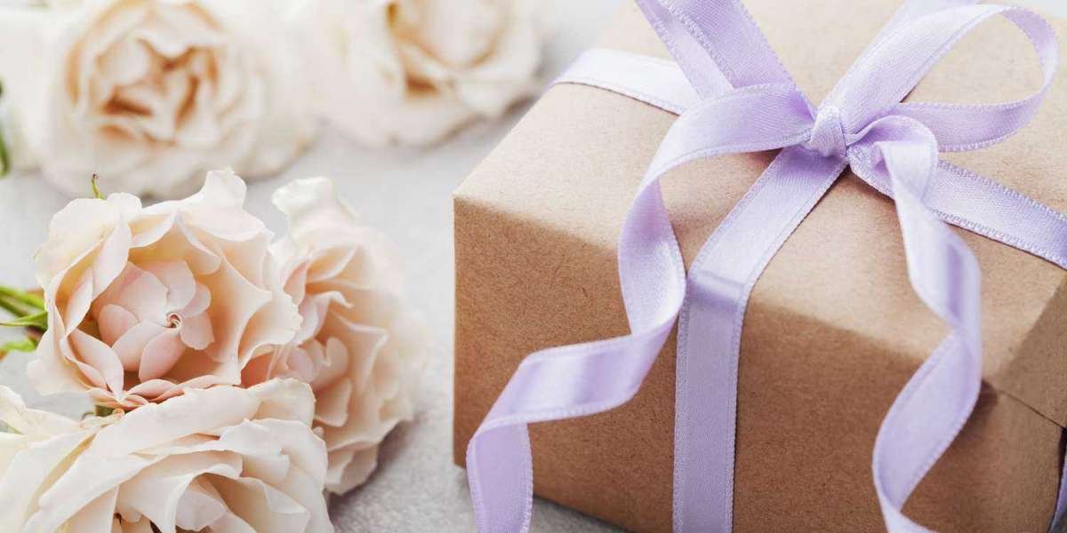 What to give your boyfriend for his birthday?