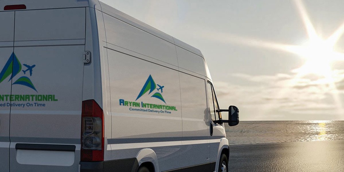 Navigating the Globe with Aryan International: Unparalleled International Courier Services in Delhi